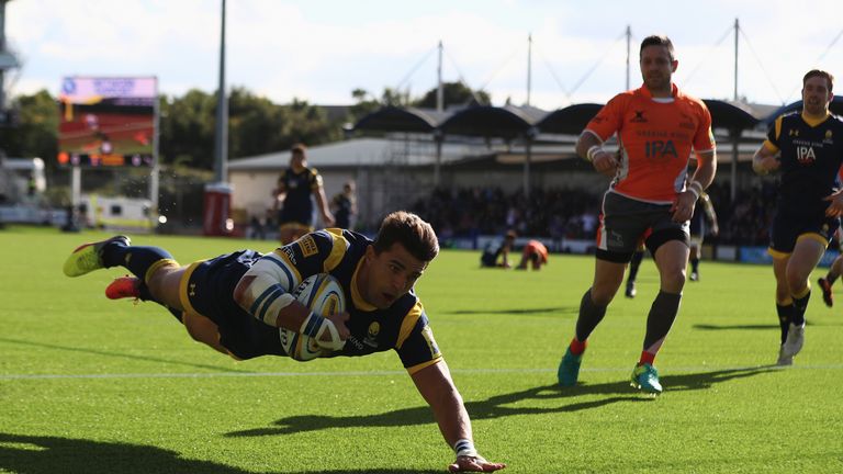 Wynard Olivier scores a try against Newcastle