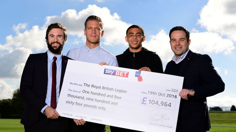 2015 Poppy Shirt Auction raises funds for The Royal British Legion