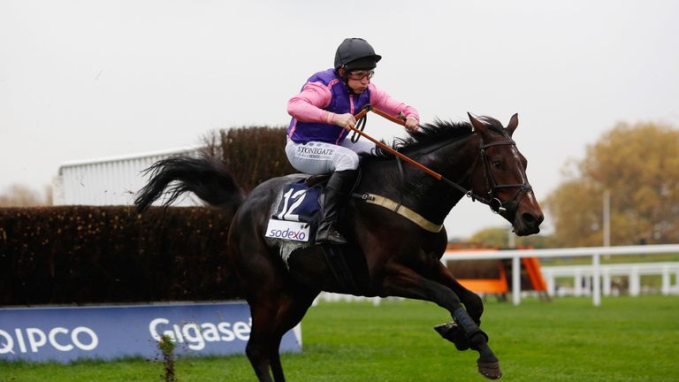 Antony ridden by Jamie Moore