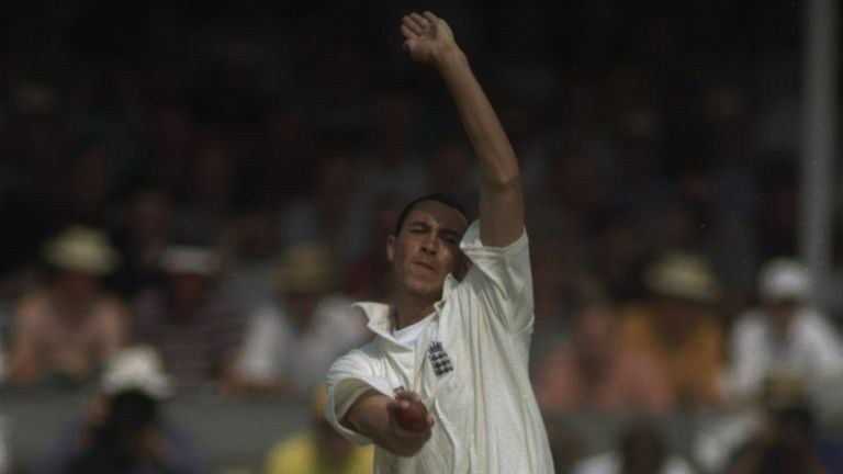 Ben Hollioake bowls in the 1997 Ashes Test at Trent Bridge