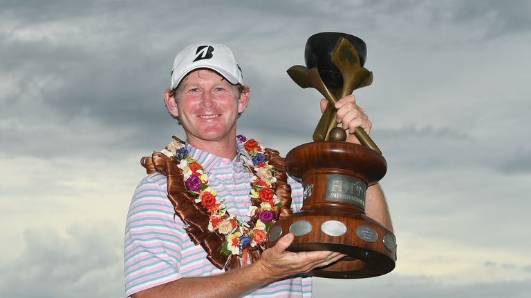 NATADOLA, FIJI - OCTOBER 09:  Brandt Snedeker of the USA poses with his trophy after winning on day four of the 2016 Fiji International at Natadola Bay Gol
