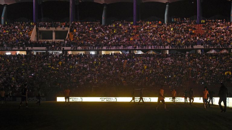 A blackout occurred during the match between Brazil and Venezuela, in Merida, Venezuela, 
