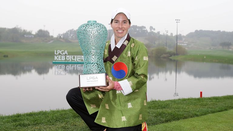 Carlota Ciganda poses with the trophy after winning the LPGA KEB-Hana Bank Championship