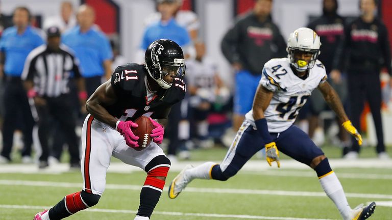 Falcons watch Chargers pull out OT win, 33-30