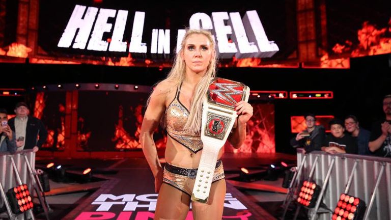 WWE Hell in a Cell 2016 - Charlotte