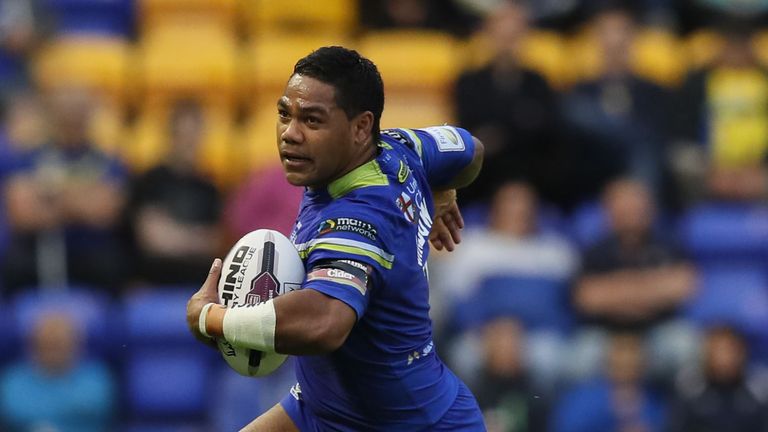 Chris Sandow in action for the Wolves