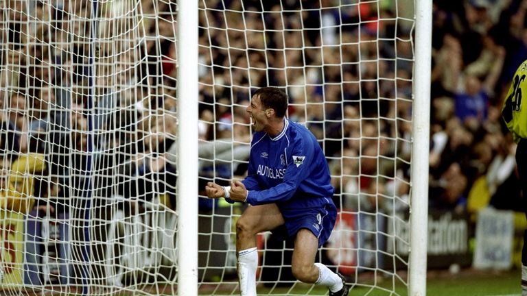 03 Oct 1999:  Chris Sutton of Chelsea celebrates the 59th minute own goal by United's Henning Berg during the Chelsea v Manchester United, FA Carling Premi
