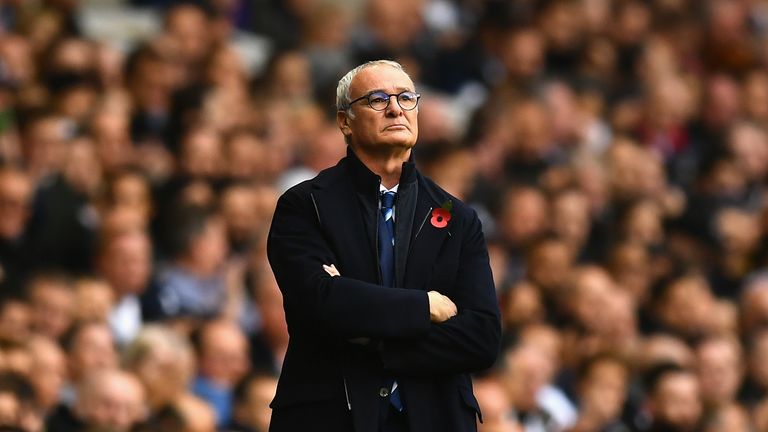 LONDON, ENGLAND - OCTOBER 29:  Claudio Ranieri, Manager of Leicester City looks on during the Premier League match between Tottenham Hotspur and Leicester 