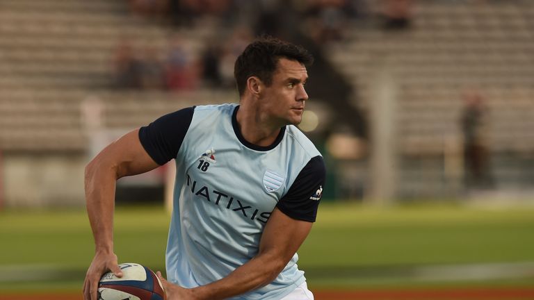 Dan Carter warms up prior to the French Top 14 rugby union match between Bordeaux-Begles and Racing Metro 92 on August 20 2016