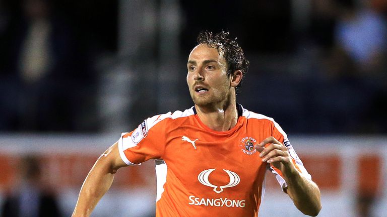 Danny Hylton, Luton Town striker