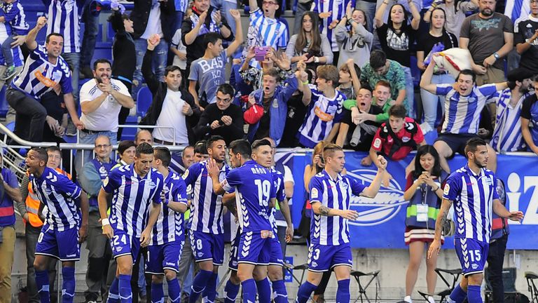 Alaves' Deyverson gave the home side the lead after just seven minutes