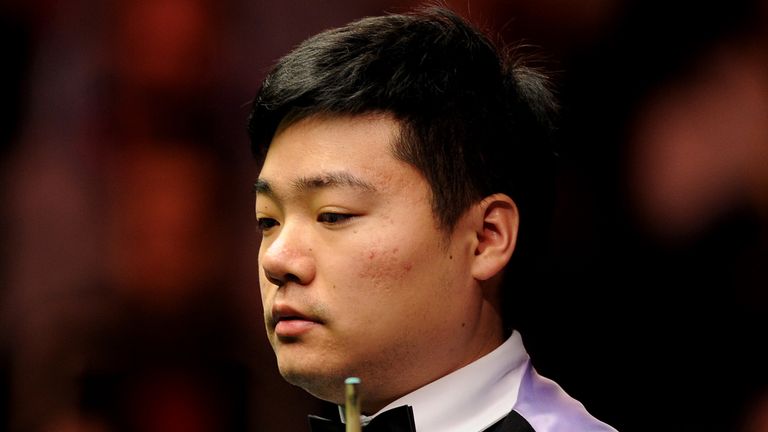 Ding Junhui of China