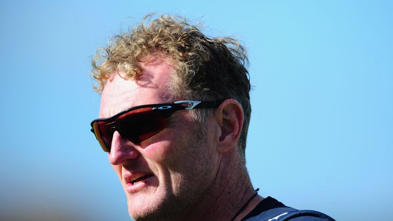 Dougie Brown, Coach of Warwickshire during Day Three of the Specsavers County Championship Division One match betwe