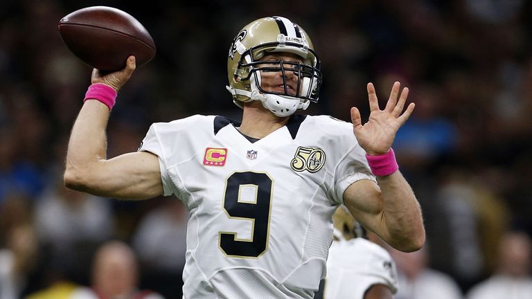 NEW ORLEANS, LA - OCTOBER 16: Drew Brees #9 of the New Orleans Saints throws the ball during the second half of a game against the Carolina Panthers at the