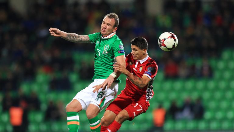 Republic of Ireland's Glenn Whelan (left) and Moldova's Gheorghe Andronic battle for the ball during 2018 FIFA World Cup Qualifying, Group D at the Zimbru 