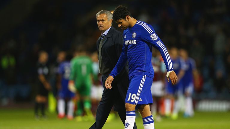 Jose Mourinho and Diego Costa in conversation after Chelsea's 2014 win at Burnley