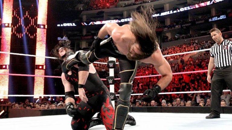 Hell in a Cell 2015 - Kane v Seth Rollins