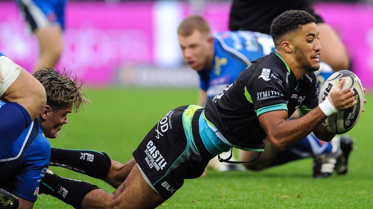 Ospreys' Keelan Giles scores his sides third try