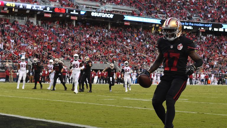 SANTA CLARA, CA - OCTOBER 06:  Jeremy Kerley #17 of the San Francisco 49ers scores a touchdown in the second quarter during their NFL game against the Ariz