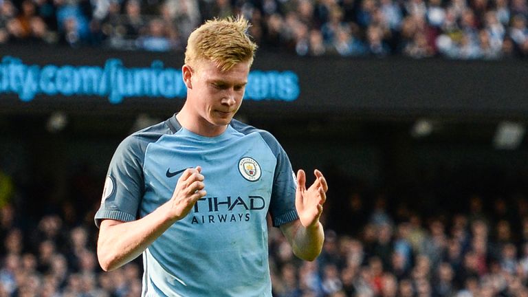Kevin De Bruyne reacts after missing a penalty against Everton