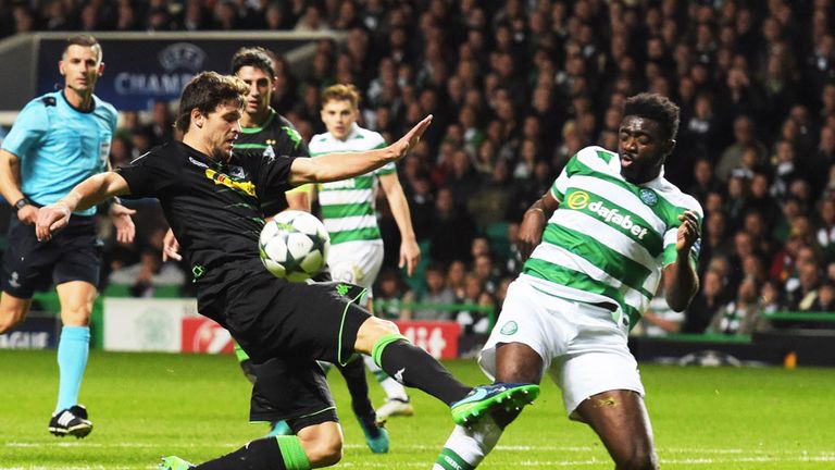 Celtic defender Kolo Toure blocks a shot from Tobias Strobl of Borussia Monchenglasbach