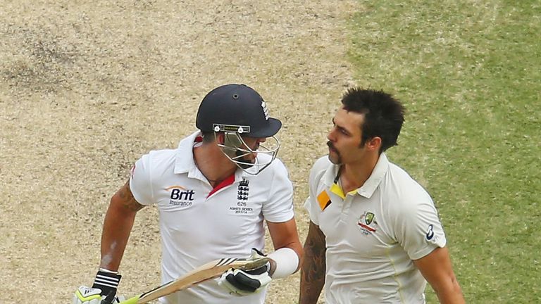 MELBOURNE, AUSTRALIA - DECEMBER 28:  Kevin Pietersen of England and Mitchell Johnson of Australia exchange words during day three of the Fourth Ashes Test 