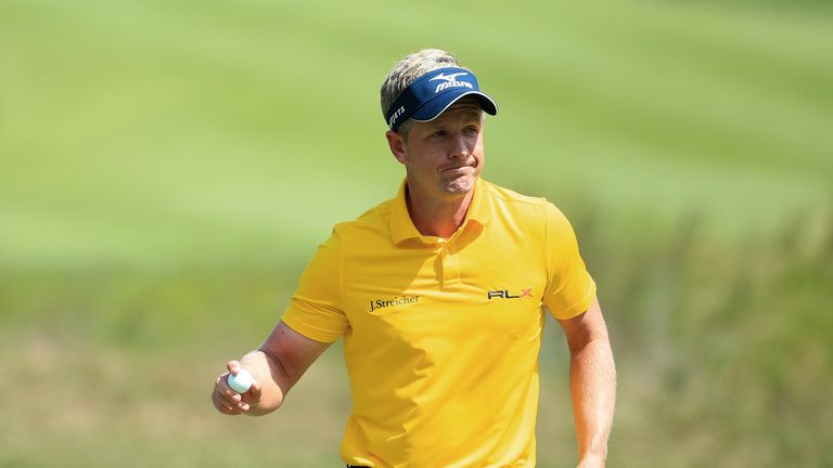 NORTON, MA - SEPTEMBER 04:  Luke Donald of England acknowledges the crowd on the 17th green during the third round of the Deutsche Bank Championship at TPC