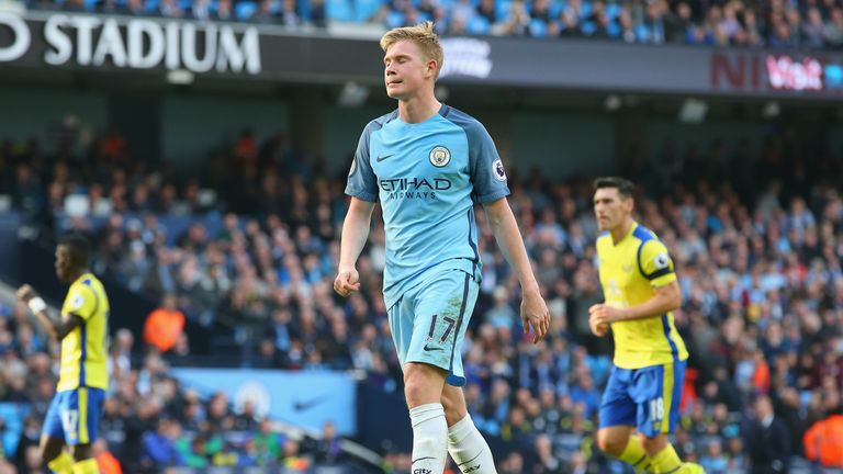 Kevin De Bruyne of Manchester City reacts to missing a penalty 