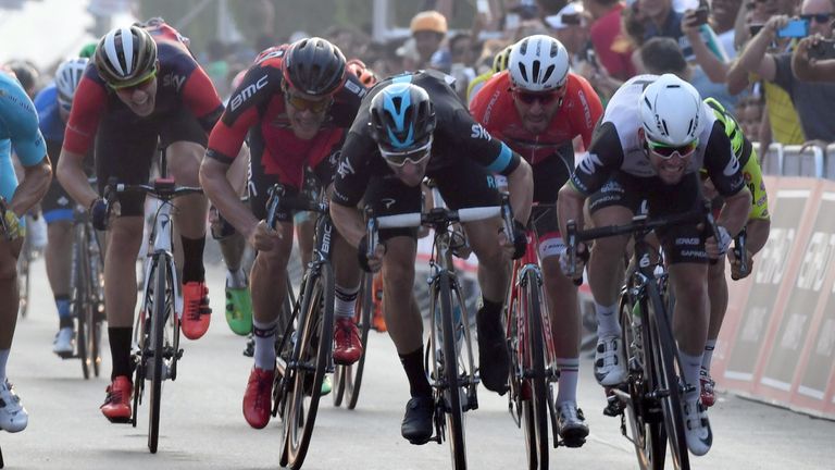 Mark Cavendish, Elia Viviani, Abu Dhabi Tour, stage two