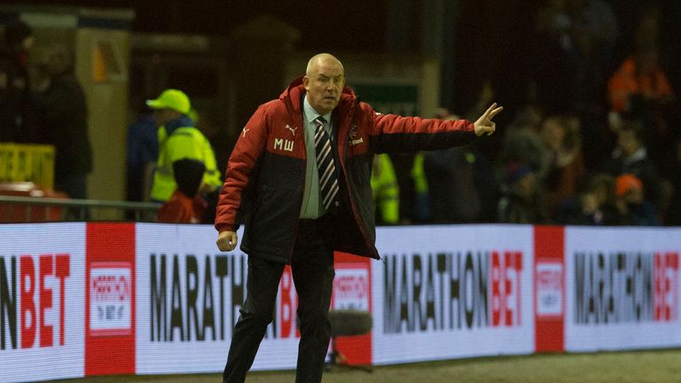 14/10/16 LADBROKES PREMIERSHIP .  INVERNESS CT v RANGERS .  TULLOCH CALEDONIAN STADIUM - INVERNESS .  Rangers manager Mark Warburton