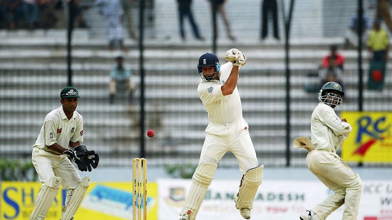 Nasser Hussain in action on day five of the 1st Test between Bangladesh and England