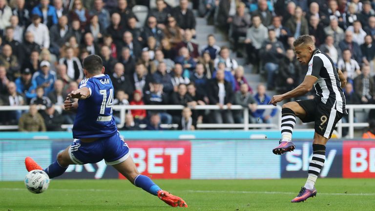 Newcastle United's Dwight Gayle scores his side's second goal of the game against Brentford