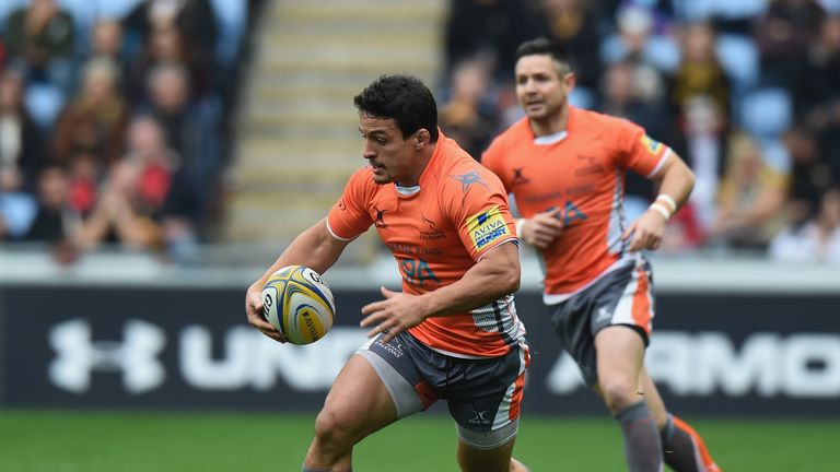 Juan Pablo Socino of Newcastle Falcons makes a break against Wasps