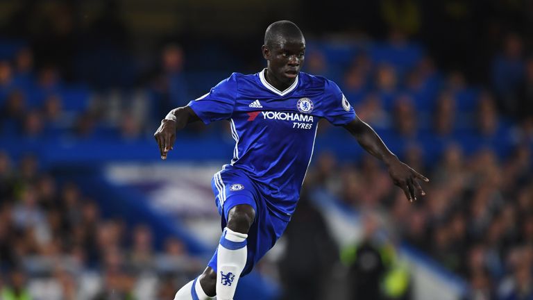 LONDON, ENGLAND - SEPTEMBER 16:  N'Golo Kante of Chelsea in action during the Premier League match between Chelsea and Liverpool at Stamford Bridge on Sept