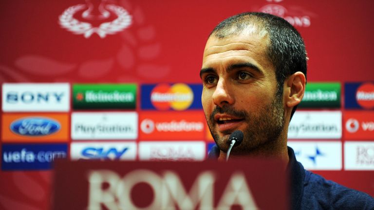 Pep Guardiola speaks to the press before the 2009 Champions League final