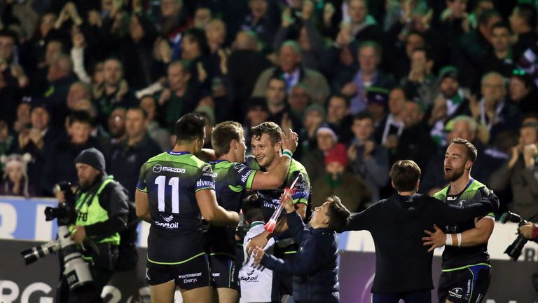 The Connacht players celebrate after their comeback win over Toulouse