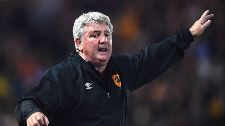 Steve Bruce during the Premier League match between Hull City and Liverpool