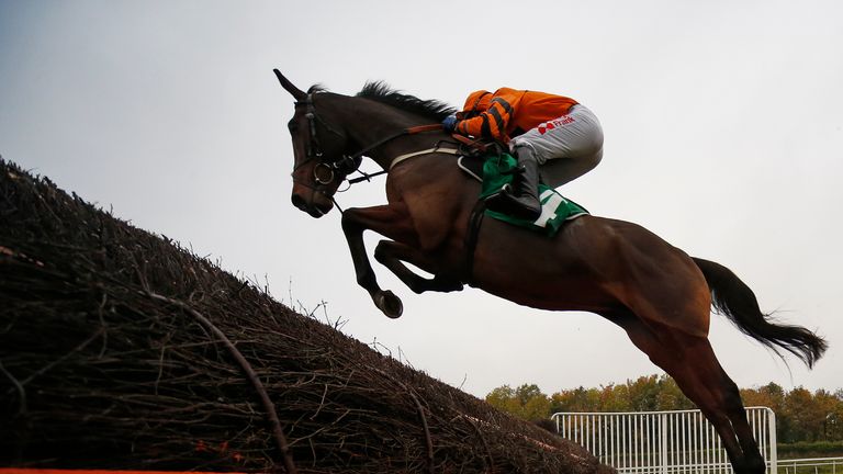 CHEPSTOW, WALES - OCTOBER 25:  Tom Scudamore riding Thistlecrack on their way to winning The Aspen Waite Complete Business Growth Service Novices' Steeple 