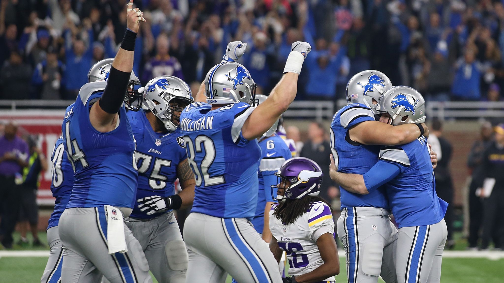 The Latest: Lions kicker Prater ties NFL record