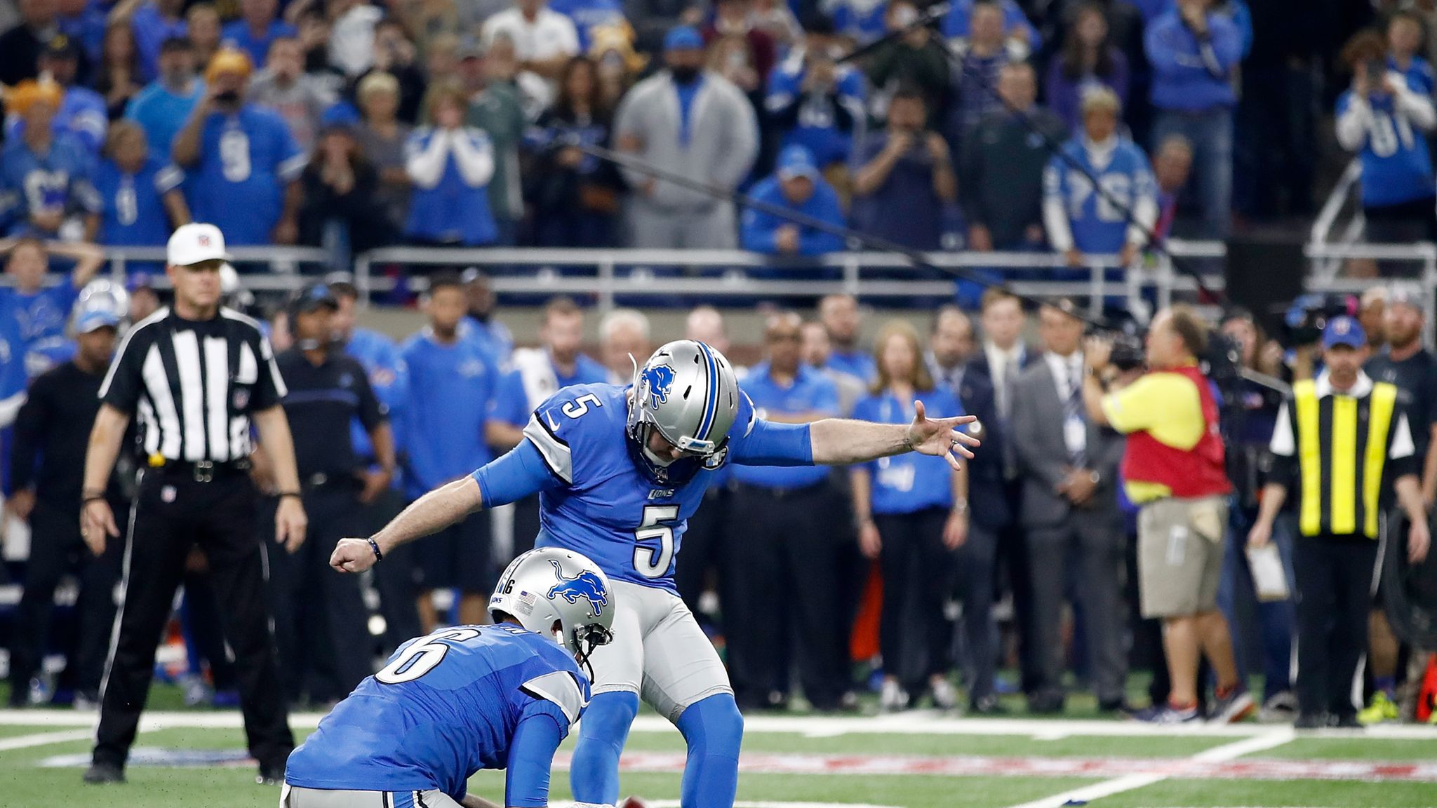 Lions kicker Matt Prater wants to be back, but here's why that's no  guarantee
