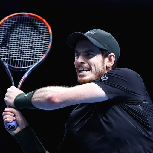 Murray wins on debut as No 1