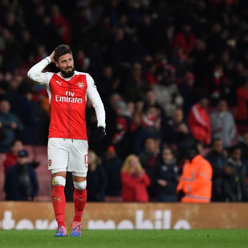 Wenger: Giroud 'only worry'