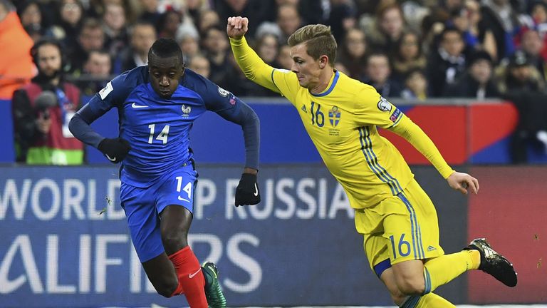 France midfielder Blaise Matuidi (L) challenges Sweden defender Emil Krafth during the 2018 World Cup group A qualifying football match 