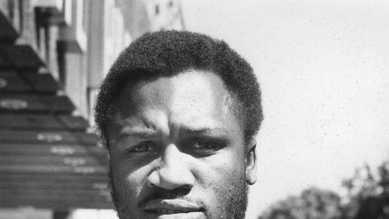 18th June 1973:  The world heavyweight boxing champion Joe Frazier, before his fight with Joe Bugner.  (Photo by Central Press/Getty Images)