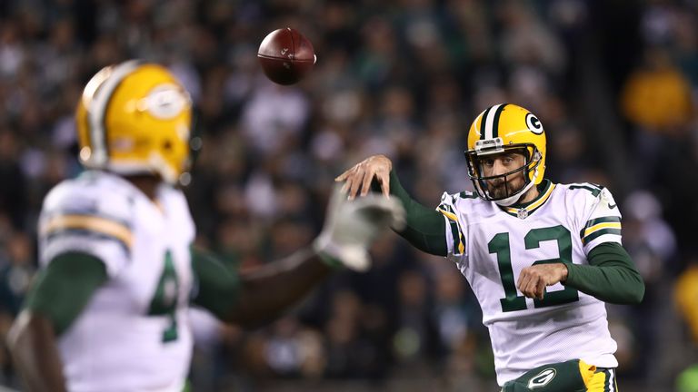 PHILADELPHIA, PA - NOVEMBER 28: Aaron Rodgers #12 of the Green Bay Packers throws a pass to James Starks #44 in the third quarter at Lincoln Financial Fiel