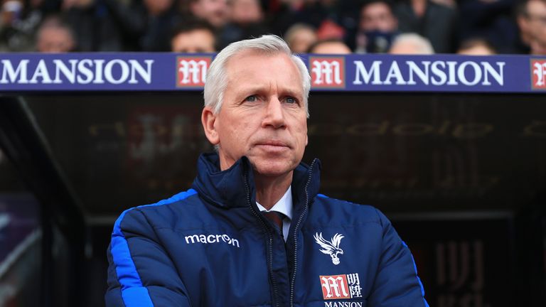 Crystal Palace manager Alan Pardew looks on before the match against Manchester City