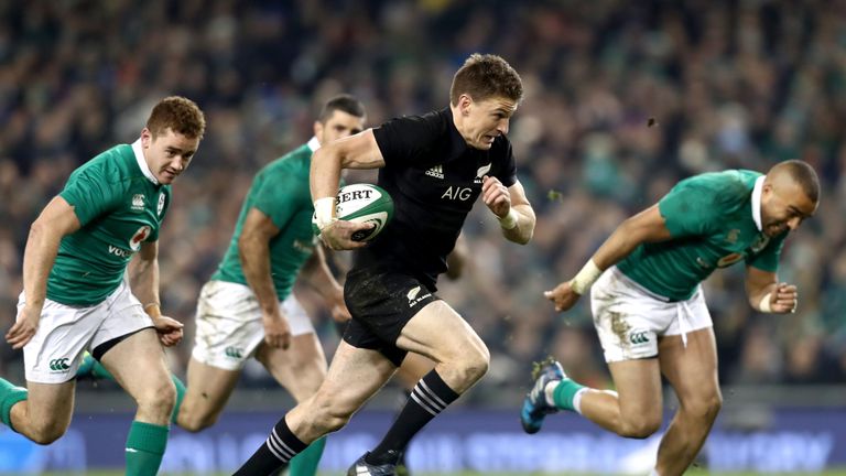 Beauden Barrett of the All Blacks breaks away during the international between Ireland and THE aLL bLACKS