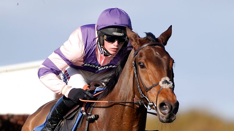 Harry Cobden riding Boa Island 