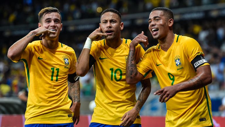 Xavi says Coutinho would fit in at Barcelona alongside fellow Brazilian Neymar 