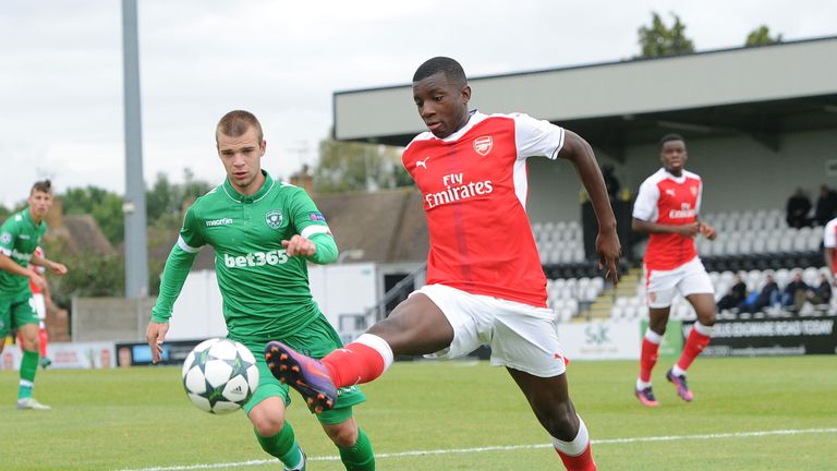 Eddie Nketiah in action in the UEFA Youth League against Ludogorets